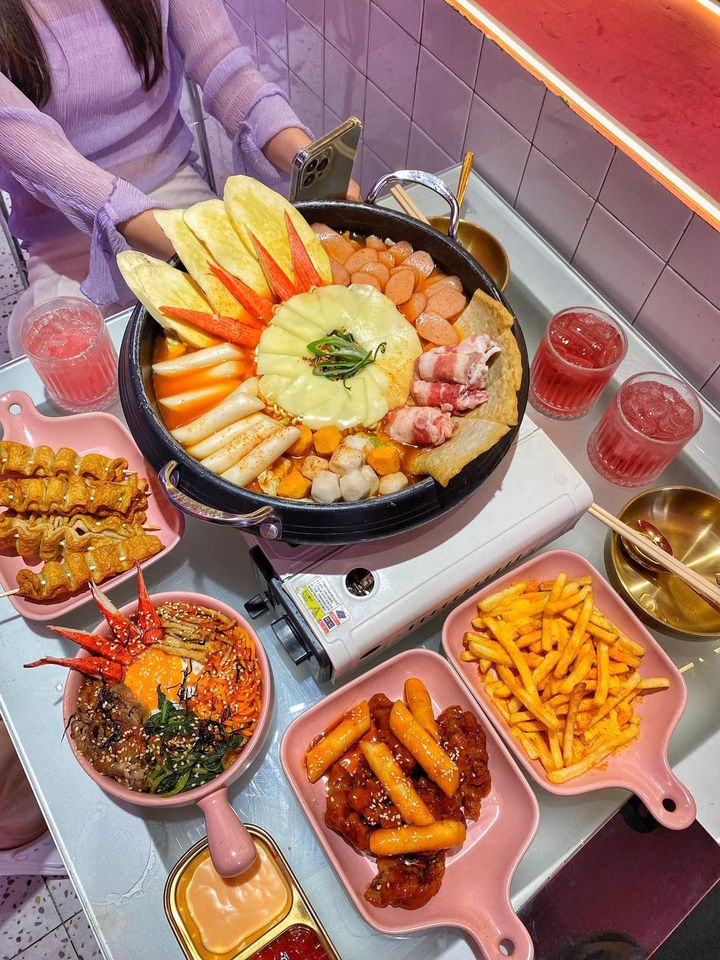 Bữa ăn Hàn Quốc hiện đại giá chỉ từ #99K/NG