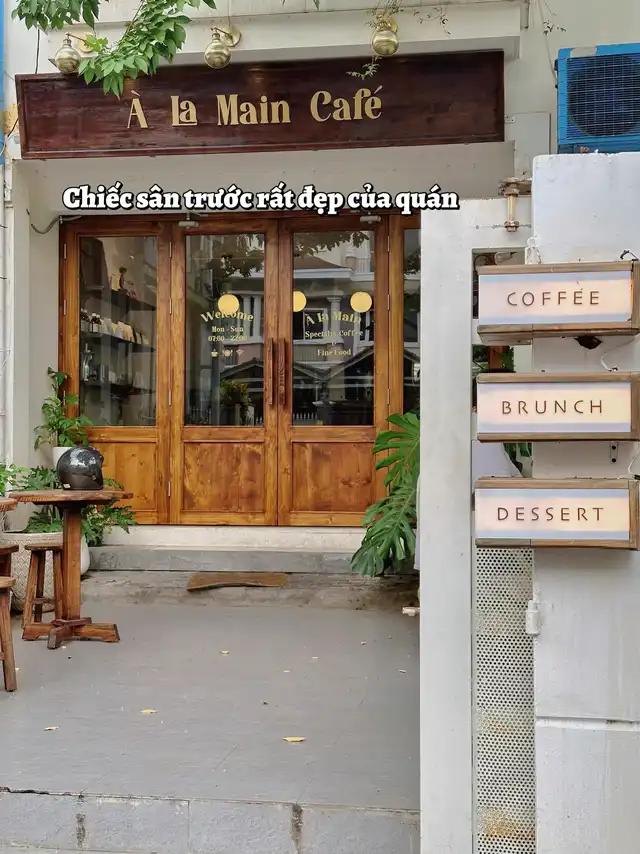 [Q.7] À la Main Cafe - Cafe quý’s tộc ở PMH