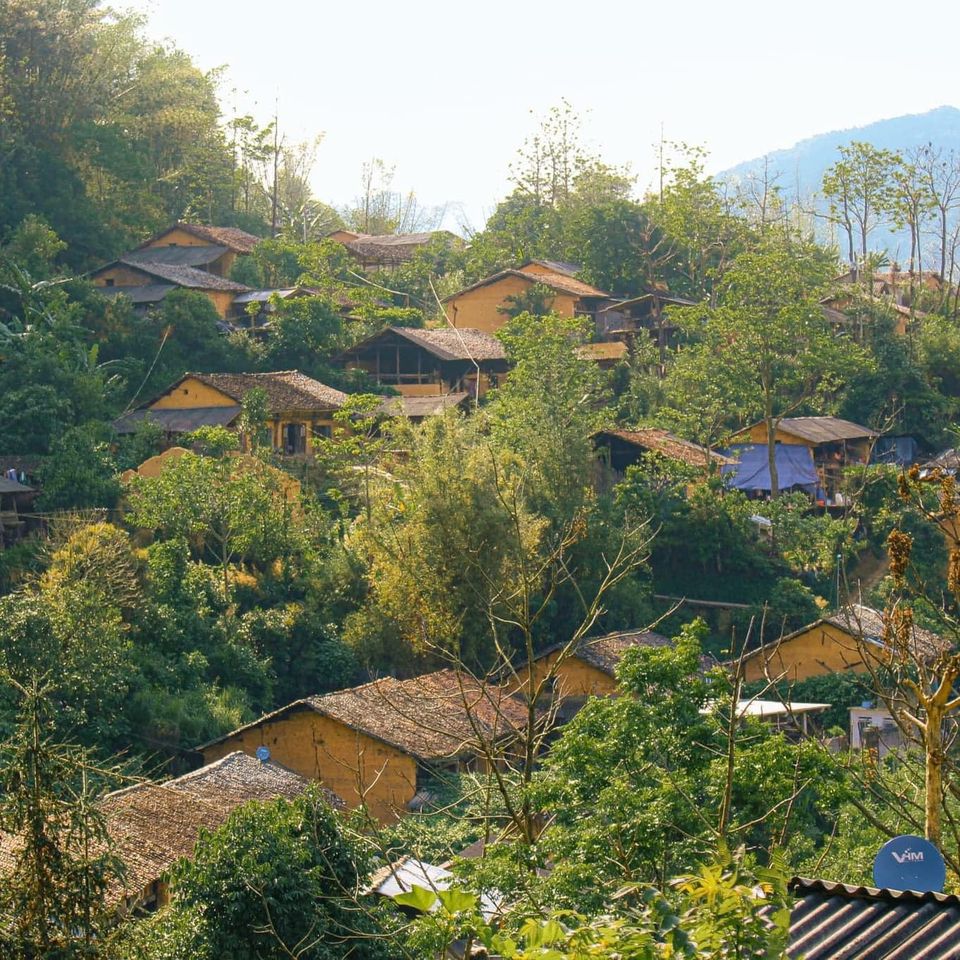 Ghé thăm ngôi làng cổ Thiên Hương hơn 100 tuổi ở cao nguyên đá Đồng Văn Hà Giang