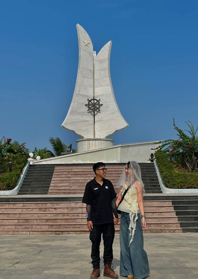 7 ngày đi xuyên Việt - 17 tỉnh thành phố -2000km và muôn vàn kỉ niệm với người mình thương