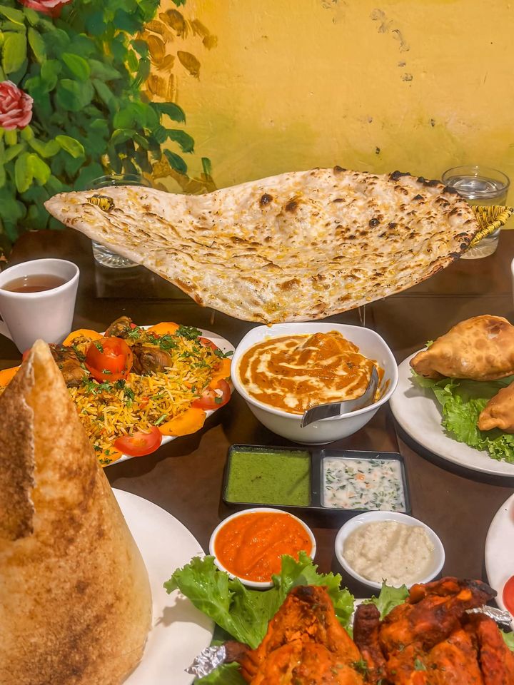 Trải nghiệm ẩm thực Ấn Độ ngay gần phố đi bộ Hà Nội