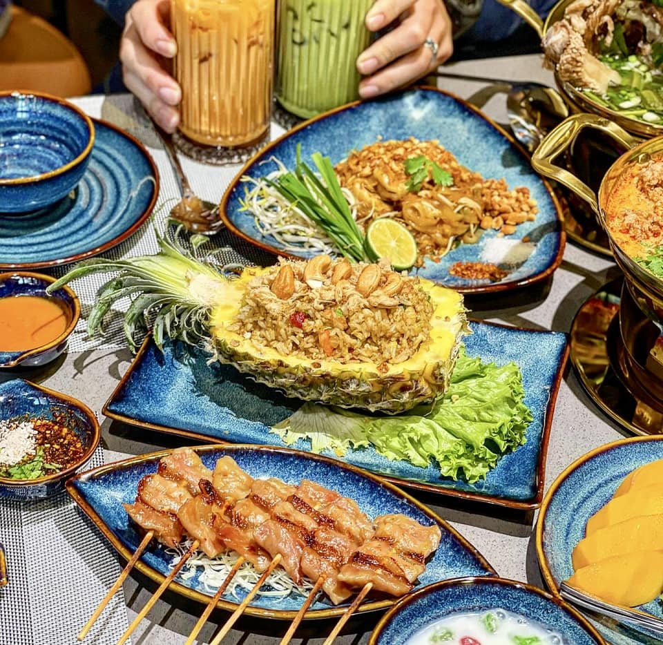 SAWADEE KHAAA  Đi ăn đồ Thái khummm?