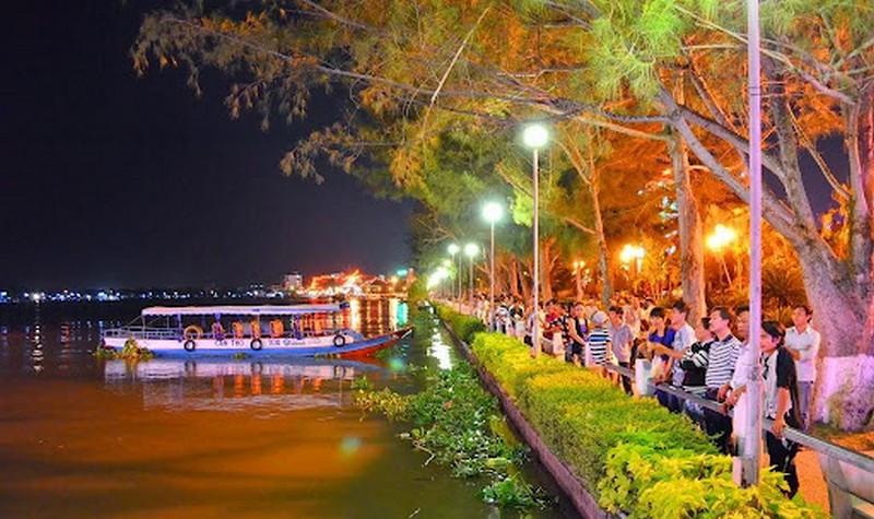 Những địa điểm check in du lịch nổi tiếng tại Đồng Bằng Sông Cửu Long 