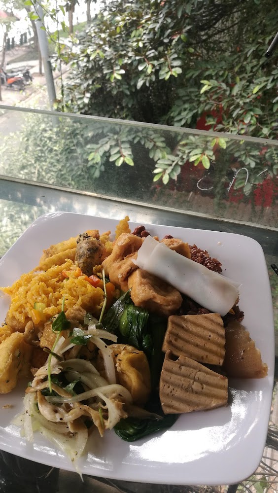 Quán ăn buffet chay Peace Vegan | Số 45, Nhật Chiêu, Nhật Tân, Tây Hồ, Hà Nội.