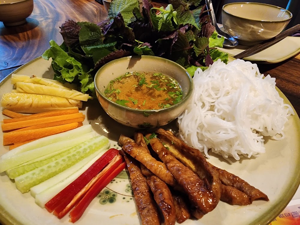 Artisan tea & Vegan food – Thiên trà đạo | Số 29, ngõ 26, Võ Văn Dũng, Chợ Dừa, Đống Đa, Hà Nội.